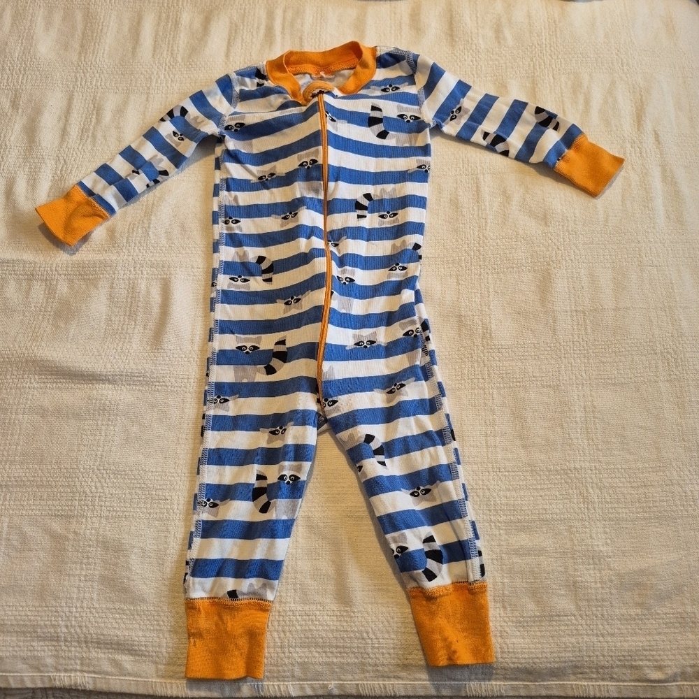 Hanna Andersson boys size 70 or 6-12 months blue, white & racoon print play cond